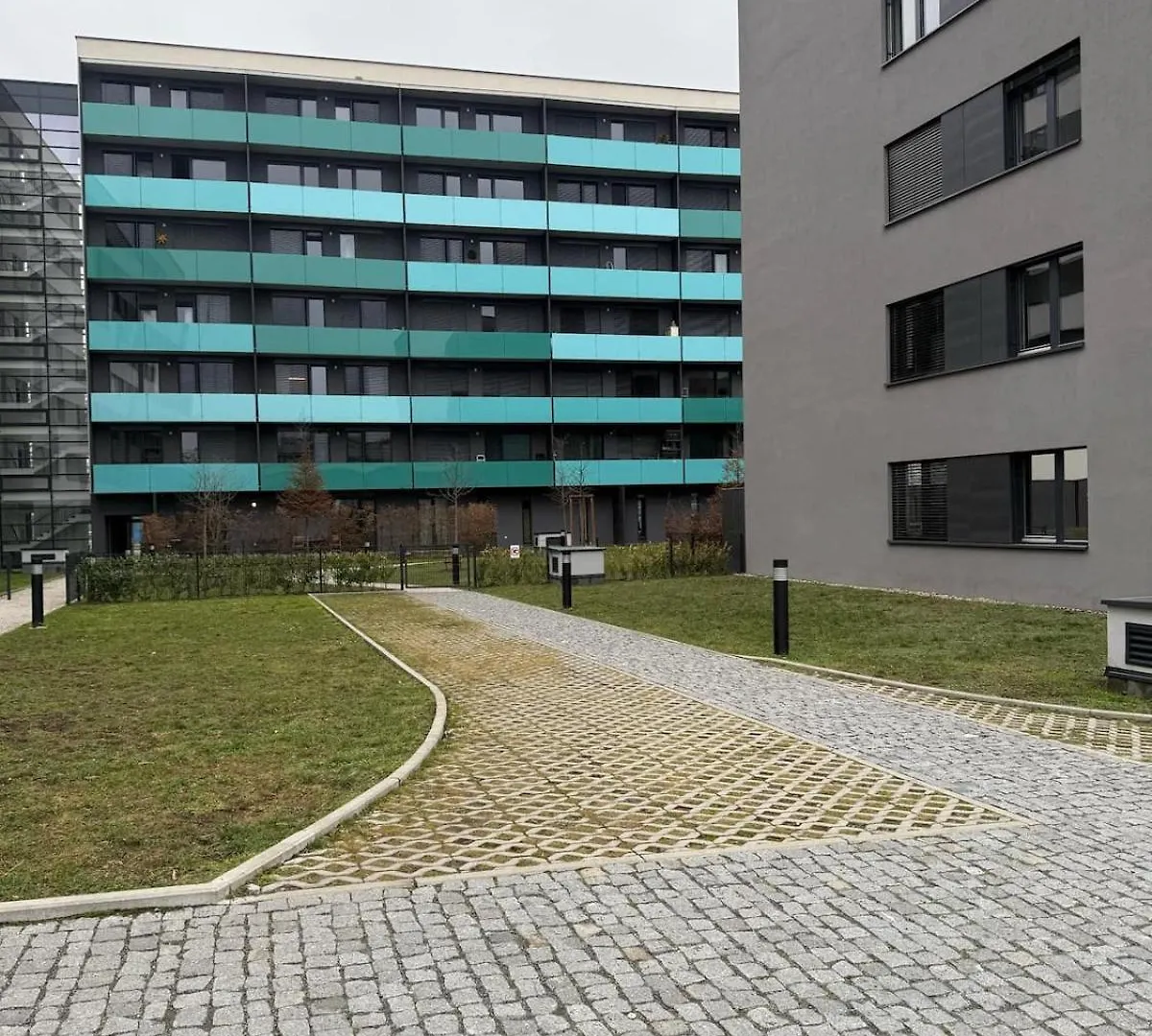 Modern Apt With Own Parking Prague Czech Republic