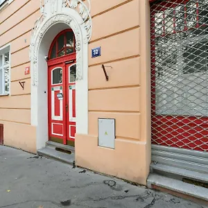Kubelikova 32 Prague