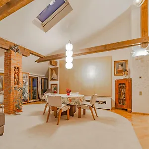 Unique Luxury Loft With Terrace In Old Town Prague
