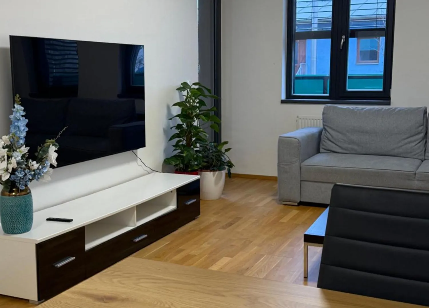 Modern Apt With Own Parking Praga